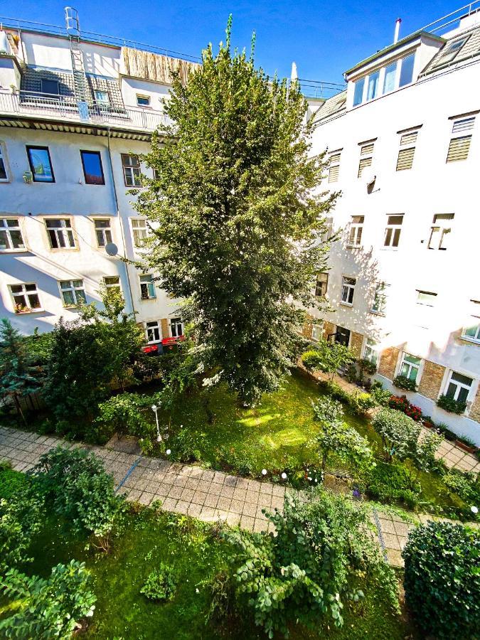 Sweet Home Apartment Vienna Exterior photo